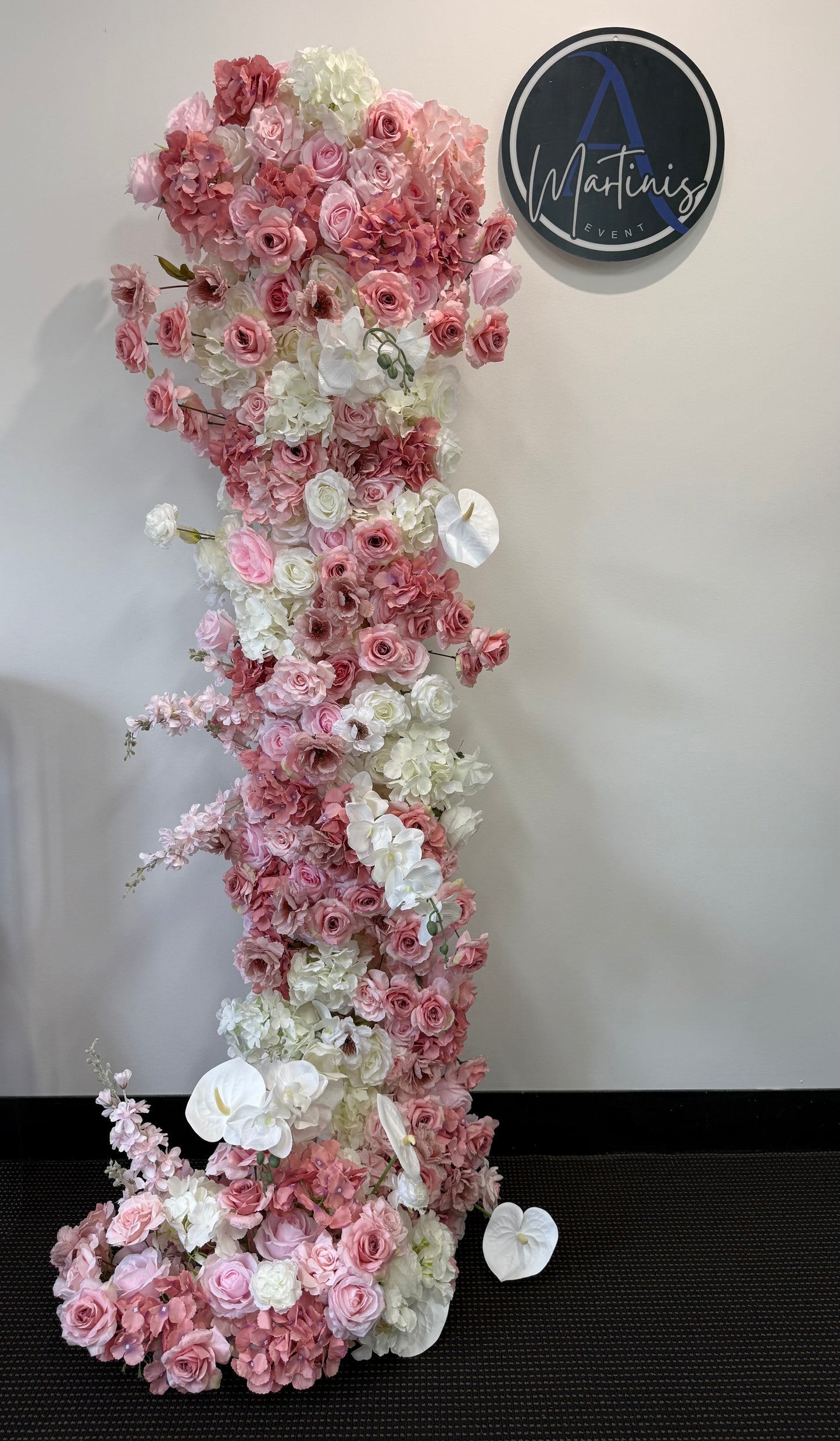 1AME -floral stand