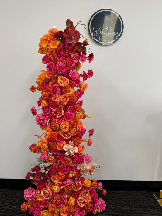 1AME1 - floral stand
